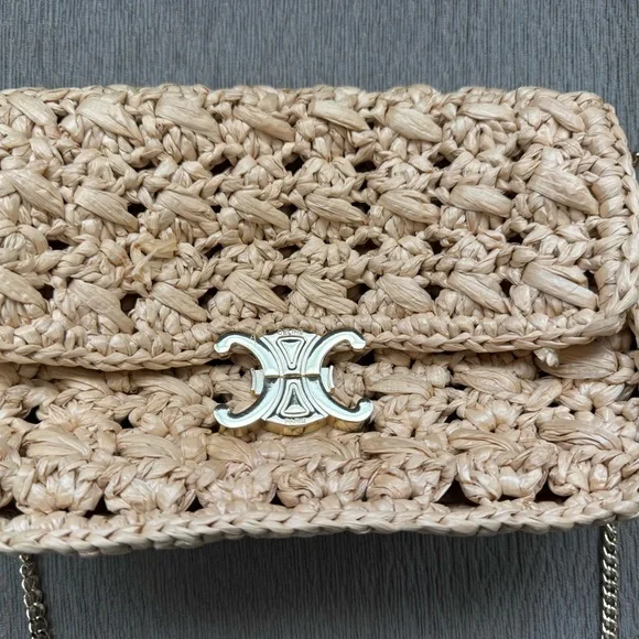 Woven straw shoulder strap purse - Picture 1 of 9